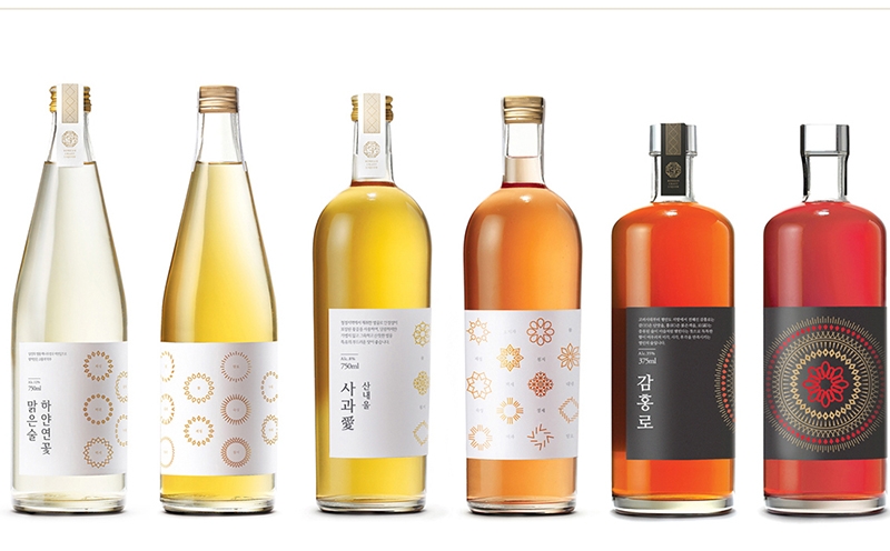 传统白酒全新的品牌包装设计/白酒酒瓶瓶型包装设计/白酒标签包装设计