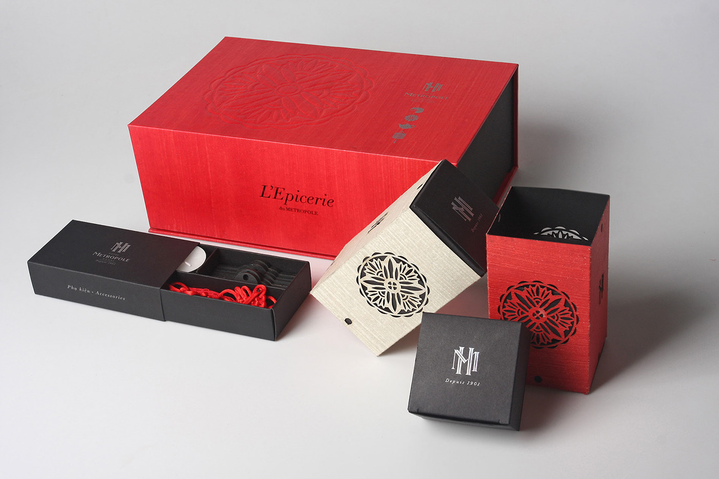 企业定制创意月饼礼盒包装,月饼礼盒包装设计怎么突出商标形象